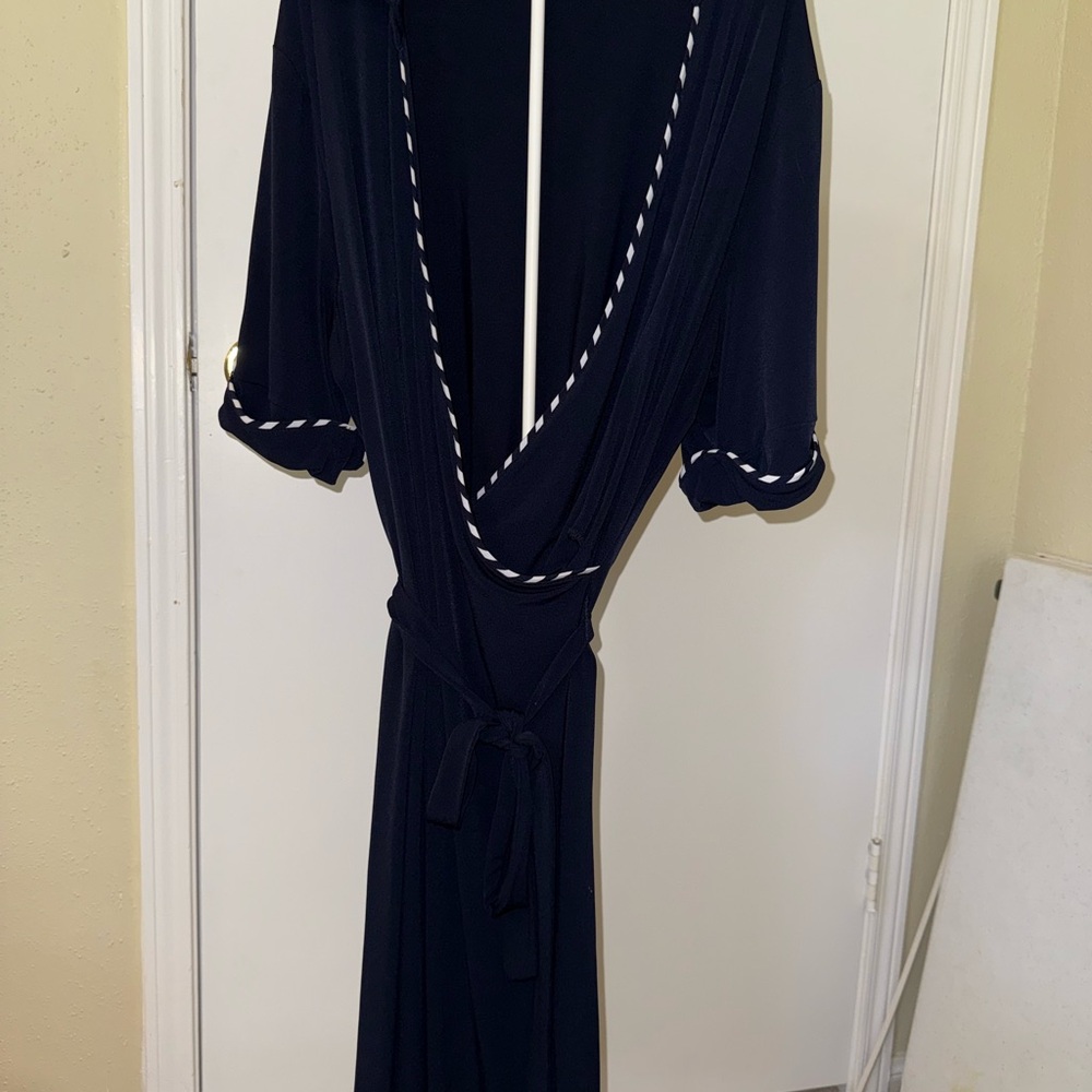 Jones New York Navy Dress with White Accents